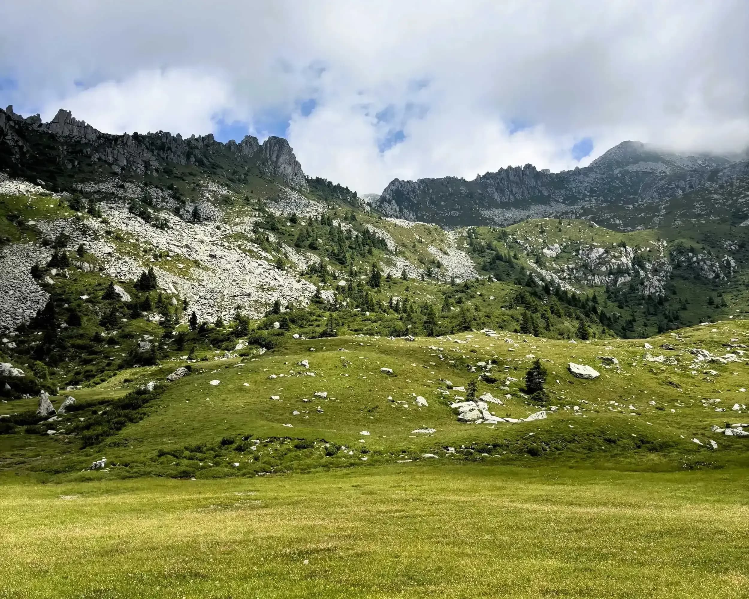 cammino-delle-comete-santi-bresciani-paesaggio