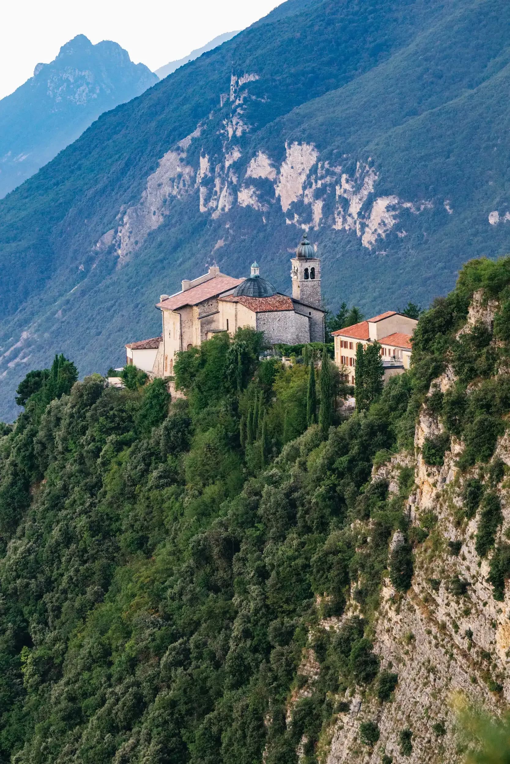 cammino-di-montecastello