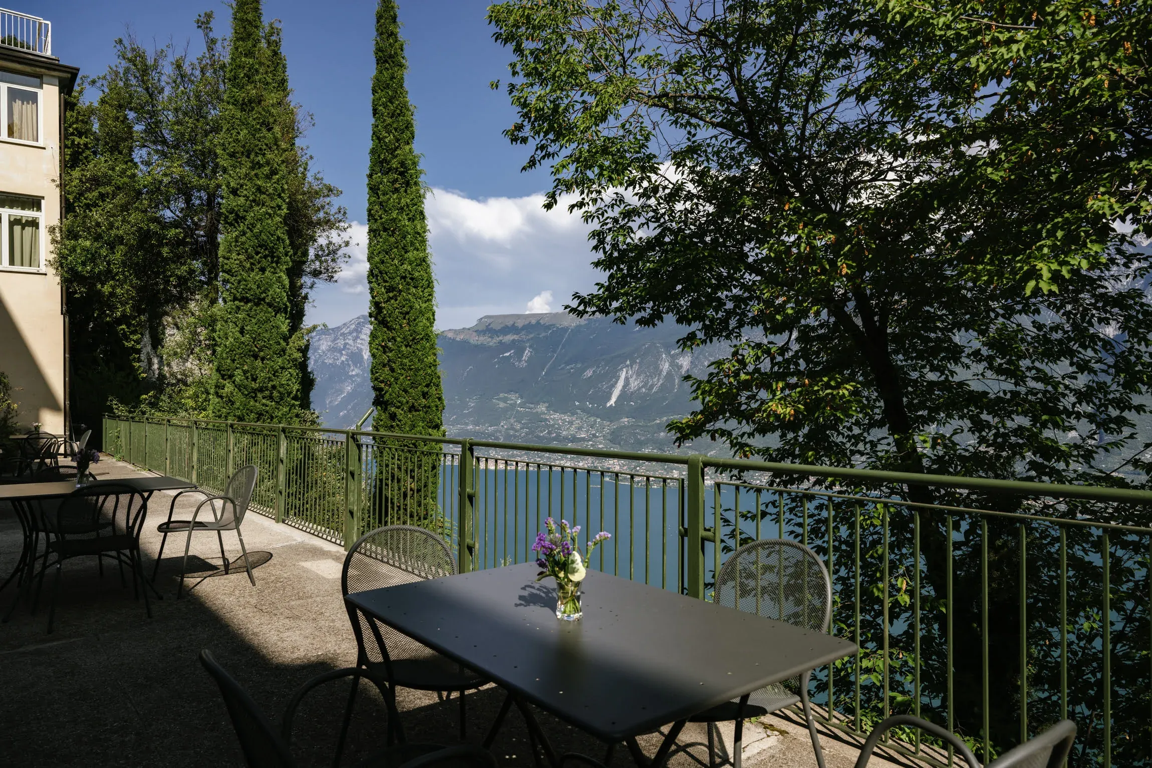 eremo-di-montecartello-terrazza-sul-lago-oltrebrescia