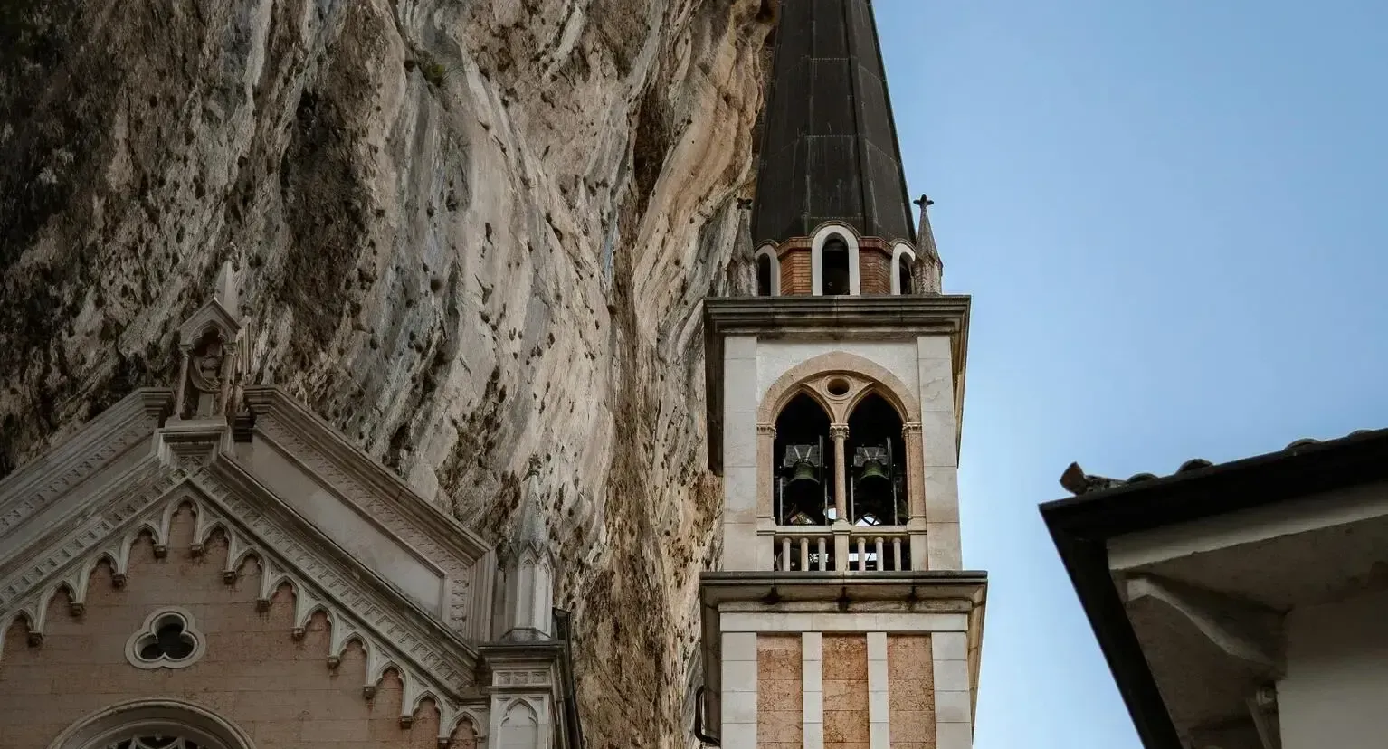 santuario-madonna-della-corona