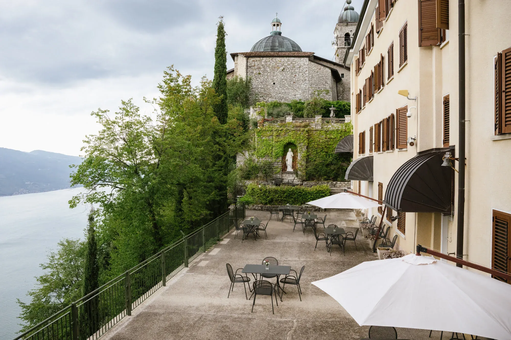 terrazza-eremo-di-montecastello-terrazza-oltrebrescia