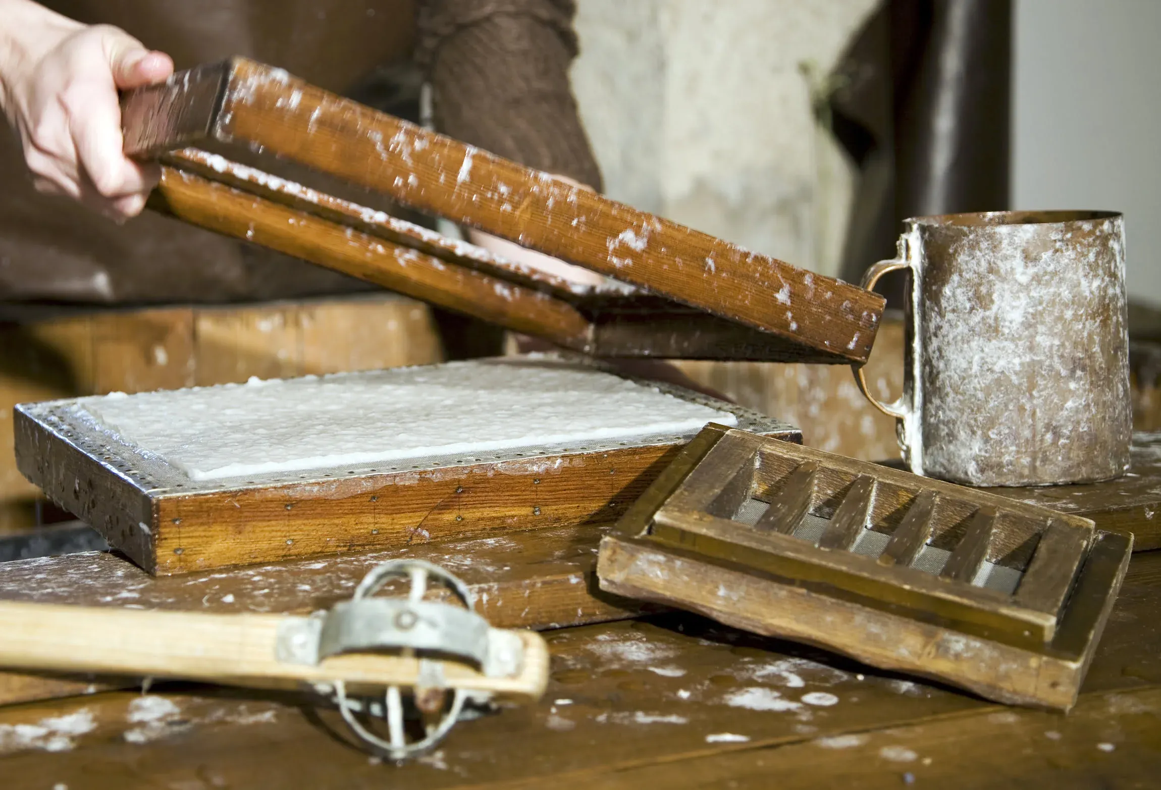 valle-delle-cartiere-come-si-crea-la-carta